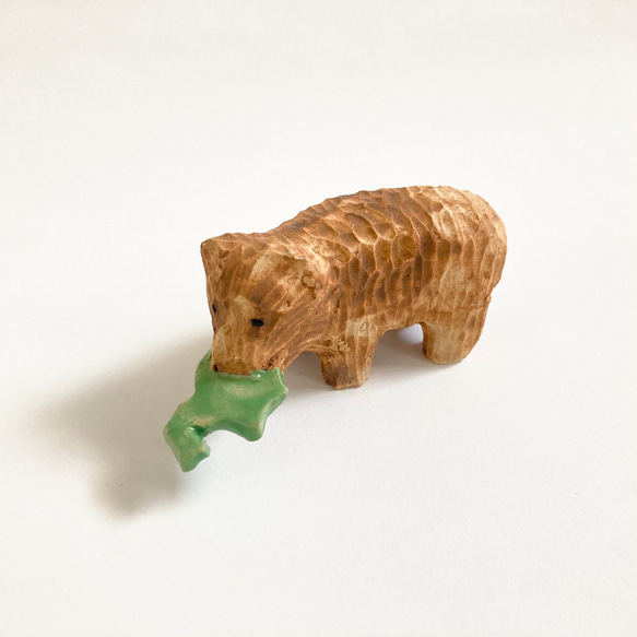 北海道 小さな木彫り熊 3cm ウッドカービング 北海道 小さな木彫り熊 3cm