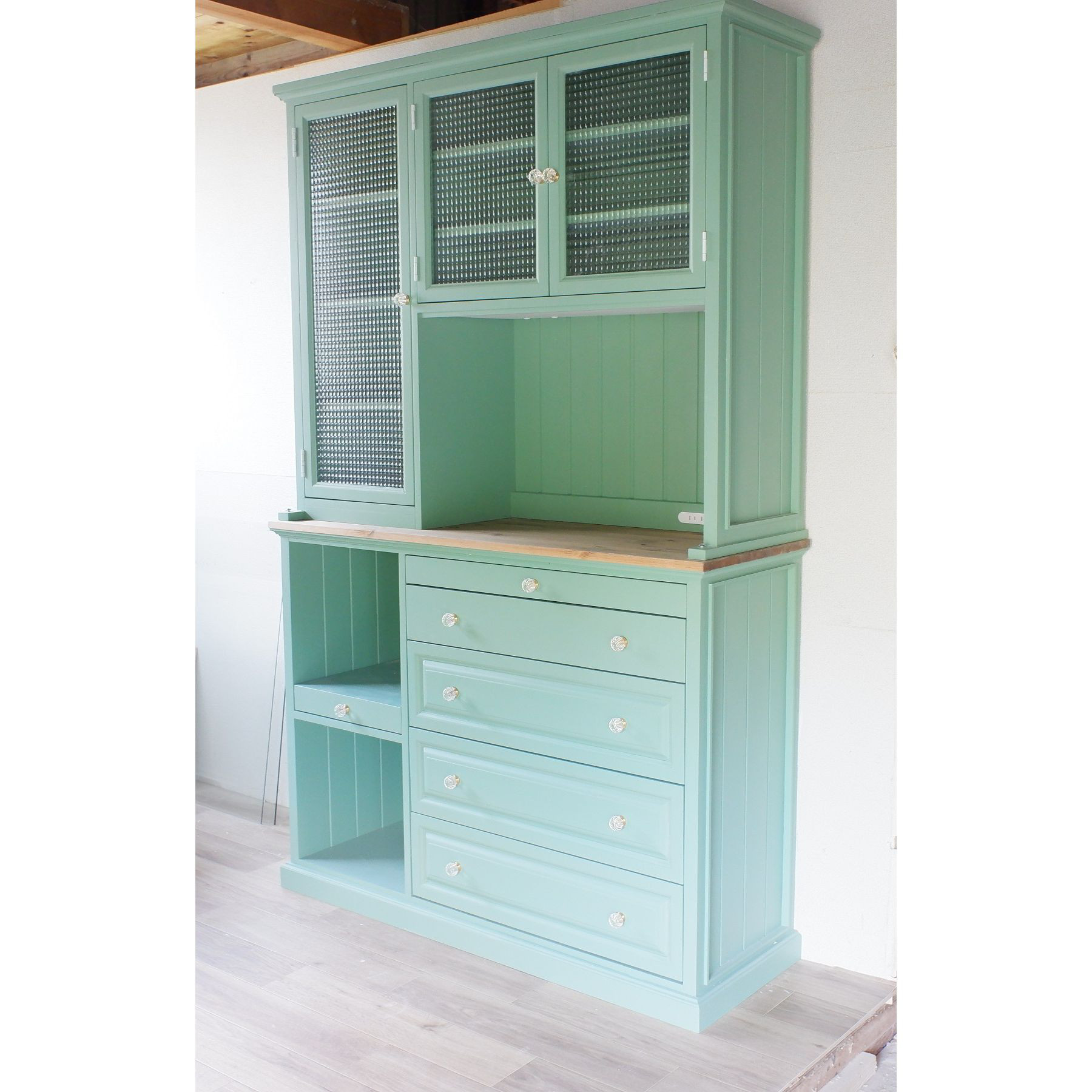 【再々値下げ】アンティーク　食器棚　カップボード　グリーン ガラスケース