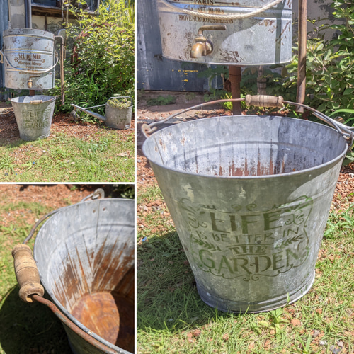 アンティークな家/ ガーデニング 水やり/ アンティークバケツ（ブリキ