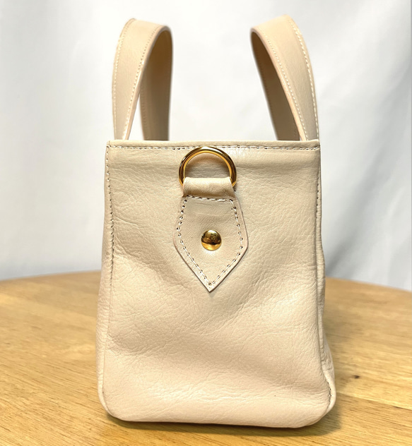 レザーショルダー ・ トート　＜star tote / pink beige＞ 3枚目の画像