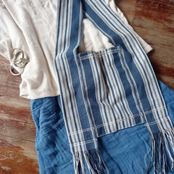 【促銷】卡倫手織單肩包/靛藍灰（白條紋）/植物染棉，手工縫製/獨一無二 第6張的照片