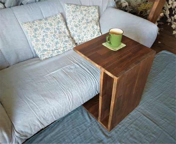 【受注生産】ハンドメイド　ソファー用サイドテーブル　寸法等オーダー可能です 受注生産】ハンドメイドソファー用サイドテーブル寸法等オーダー可能です