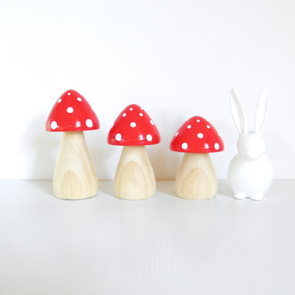 Dreamy mushroom 小さめ３個セットー 木のキノコ/白の柄、木の柄/選べるカラー 2枚目の画像
