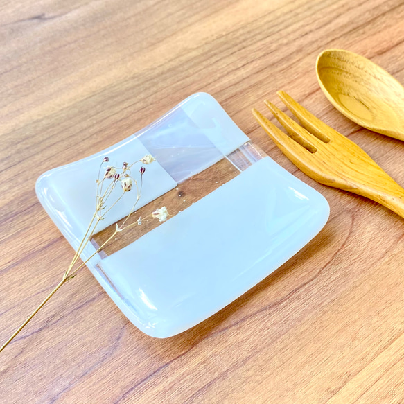 カケラを集めて（小皿）-b」四角いお皿 ガラス皿 食器 ガラス工芸