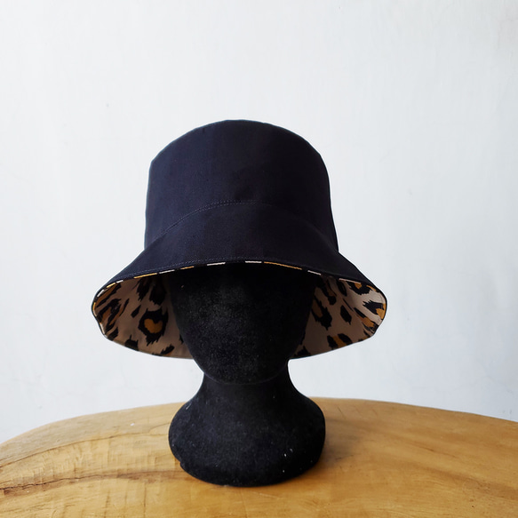 法式女孩風雙面漁夫帽 金蔥豹紋 漁夫帽 Leopard Pattern Double-sided Bucket hat 第4張的照片