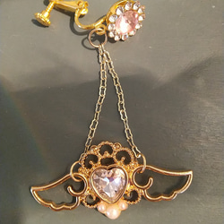 Angel  Heart   　　  ～ハートに翼モチーフ、優しいピンクのイヤリングorピアス～ 3枚目の画像
