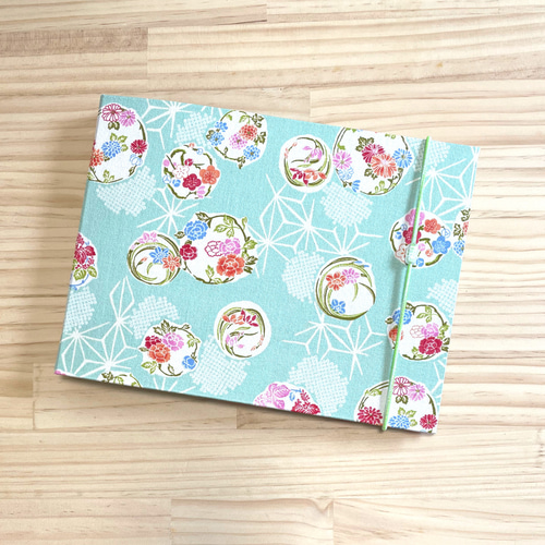 御朱印ホルダー（特大）見開きと大判を兼用 バンド付 見開き60枚／大判