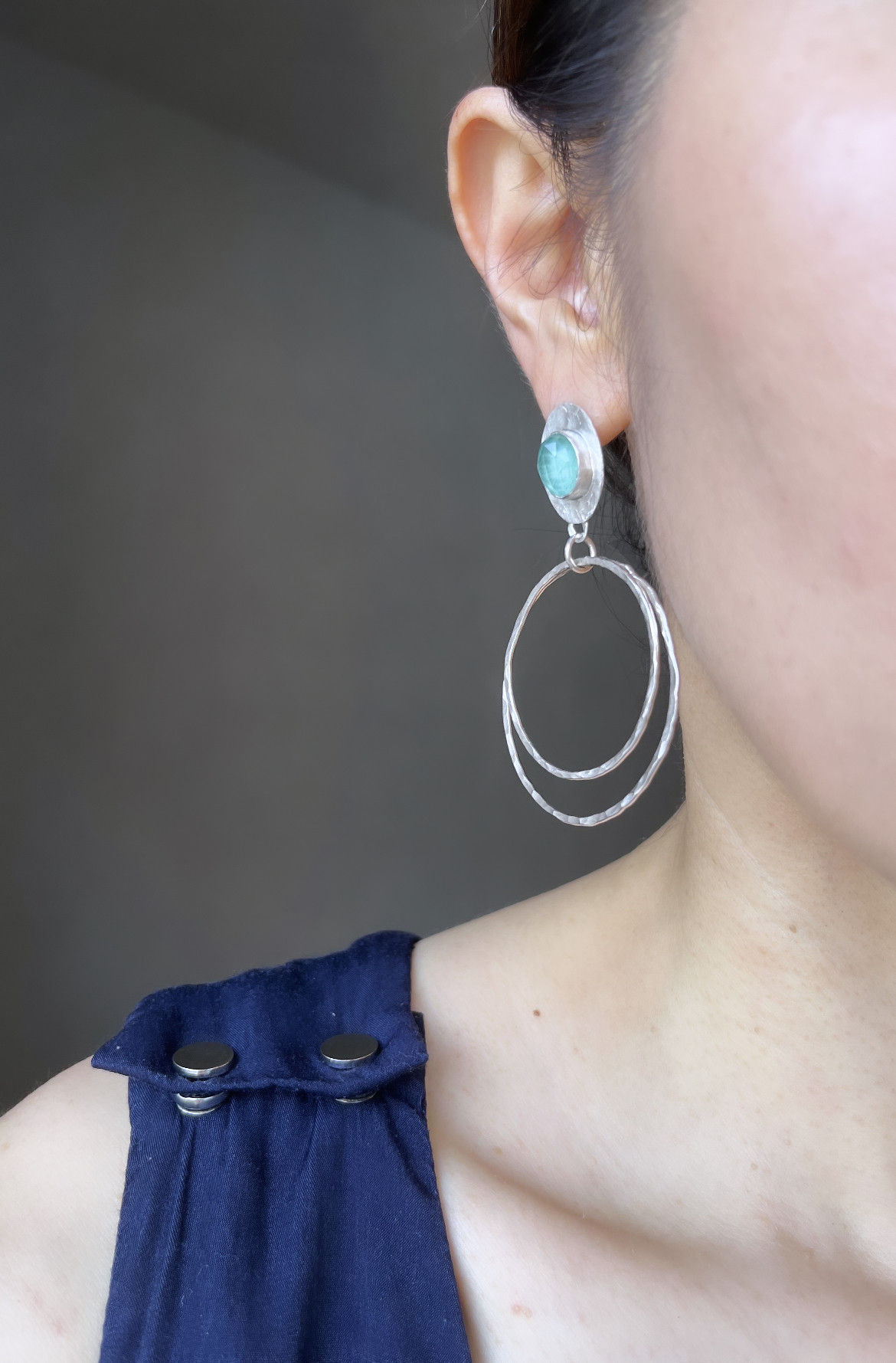さわやかアマゾナイトの大ぶりダブルフープピアス　シルバー925