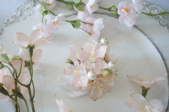 春が来た・山桜とパールのコサージュ〜入学式・卒業式用〜 3枚目の画像