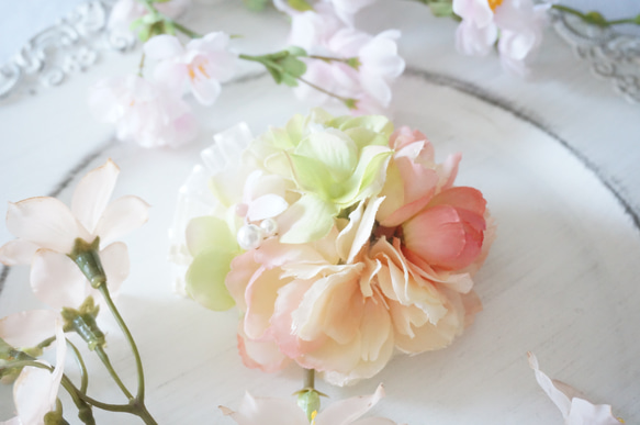 【大人フォーマル2023】八重桜のコサージュ〜入学式・卒業式用〜 1枚目の画像