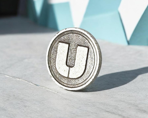 駿環印章（しゅんかんいんしょう）Steed Crest Pin ピンバッジ Metal