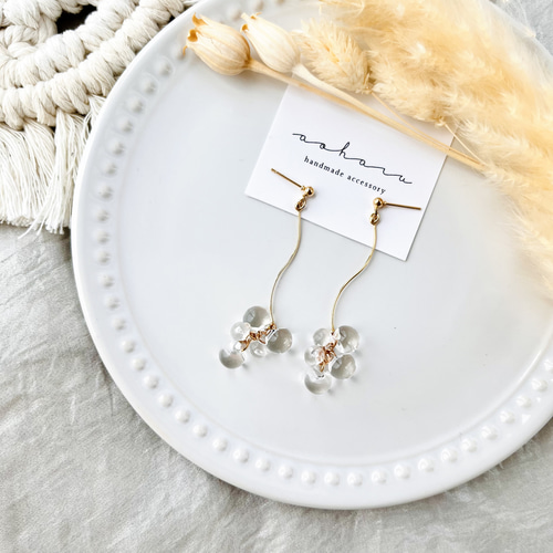 クリア うる艶 揺れる 鈴丸ビーズのじゃらじゃらピアス/イヤリング