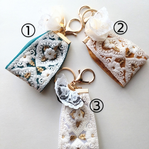 インド刺繍リボンのキーホルダー・バッグチャーム 4 バッグチャーム 涼