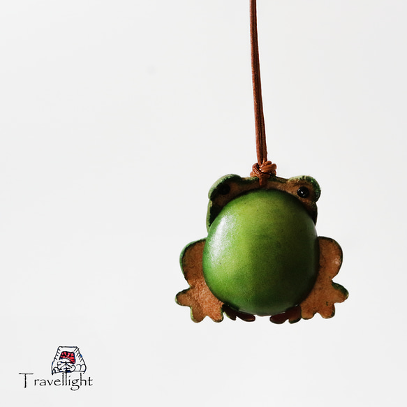 カエル本革　バッグチャーム　贈り物　 2枚目の画像