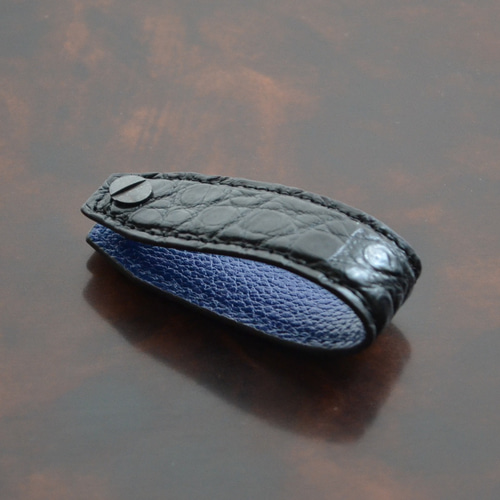 車の鍵・バイクの鍵におすすめ】本革クロコダイルのキーケース