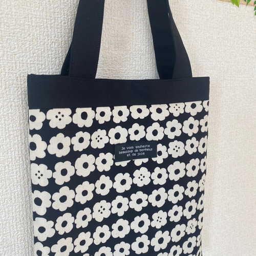 専用品　ぺたんこトートバッグ•ミニバック•ショルダー紐　ハンドメイド 専用品 ミニバック•ショルダー紐•ぺたんこトートバック2点