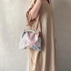 【一点物再販無し】ラージサイズ 巾着バッグ 本革 パッチワーク       シープ キラキラ シルバー ピンク 1枚目の画像