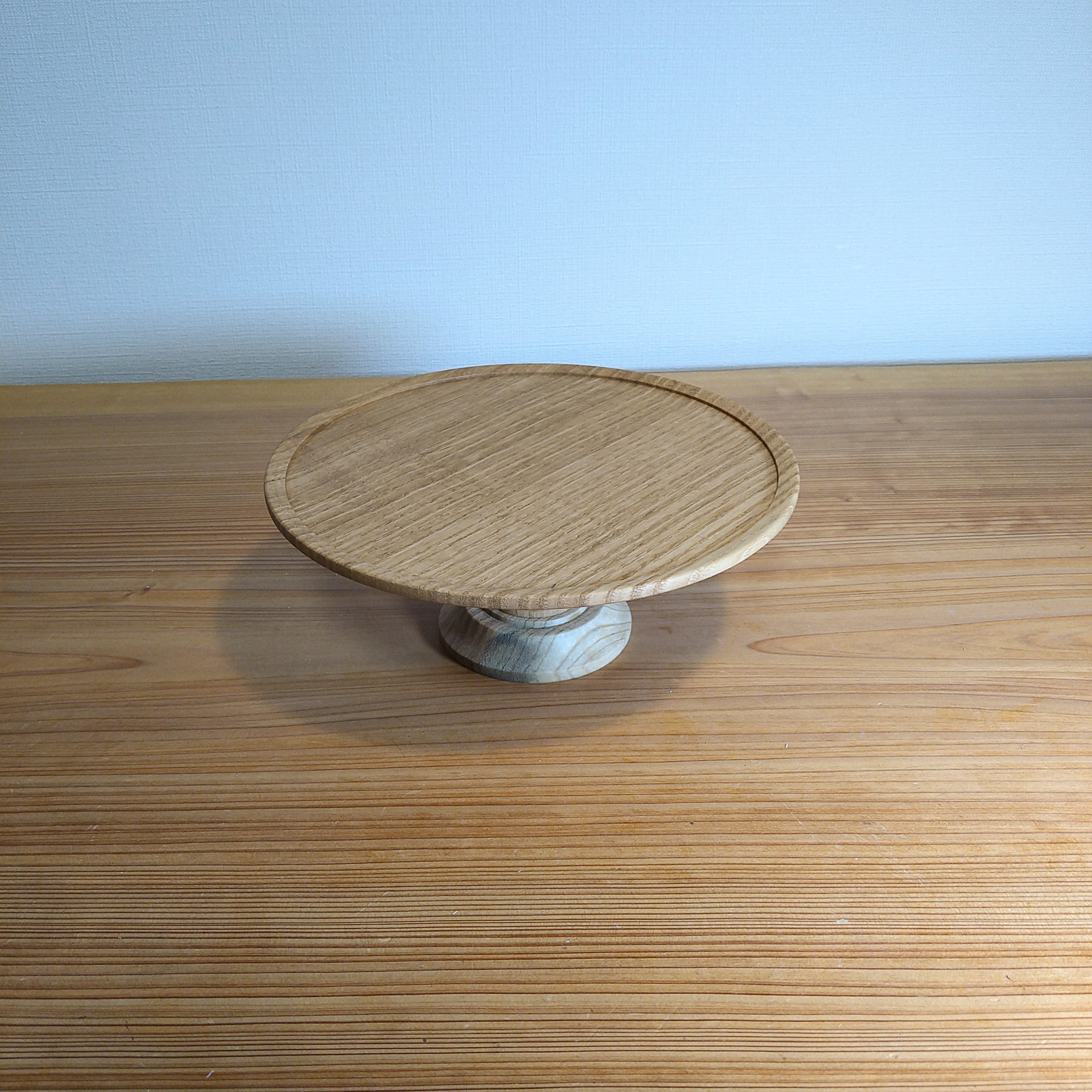 北欧テイスト　 コンポート・ ケーキスタンド 　木製  クリ  栗　径約２２センチ　高さ約８.５センチ