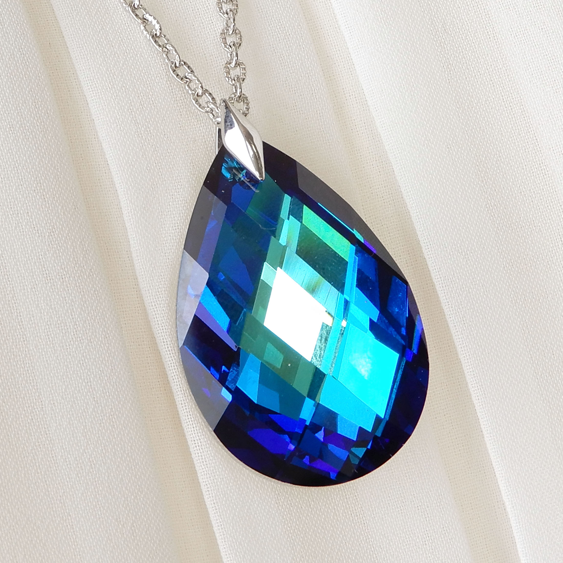 超大粒 プレシオサ・バミューダブルー シャンデリア クリスタル ガラス・ペンダント ネックレス 青