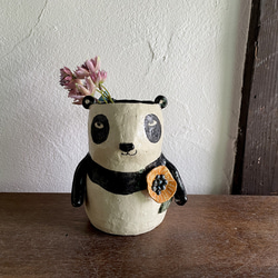 パンダの花器 1枚目の画像
