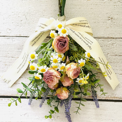 アンティーク薔薇の三日月リース 薔薇リース 玄関ドアリース アーティ