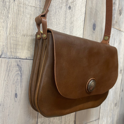 ショルダーバッグ　本革 LIME made in japan お財布ショルダー スマホショルダー 本革