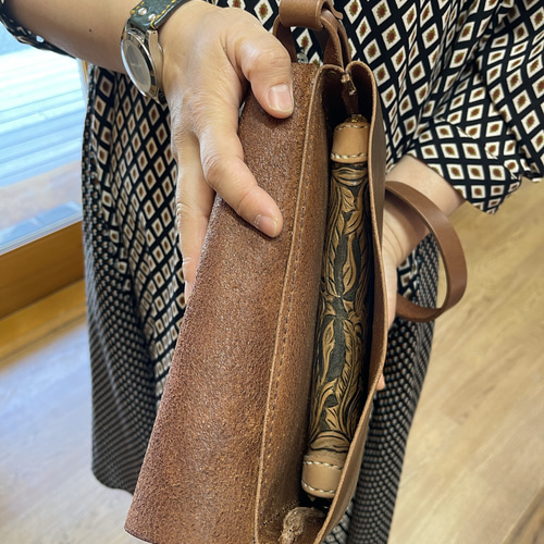 本革ハンドメイド　ショルダーバッグ　バッグチャーム　フルオーダー専用 楽天市場】キーホルダー 革 ストラップ型 キーリング レザー 本