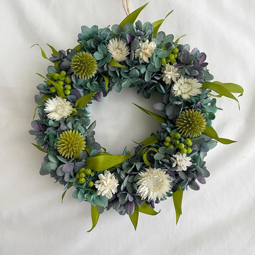 受注制作紫陽花とるり玉ちゃんのナチュラルリース