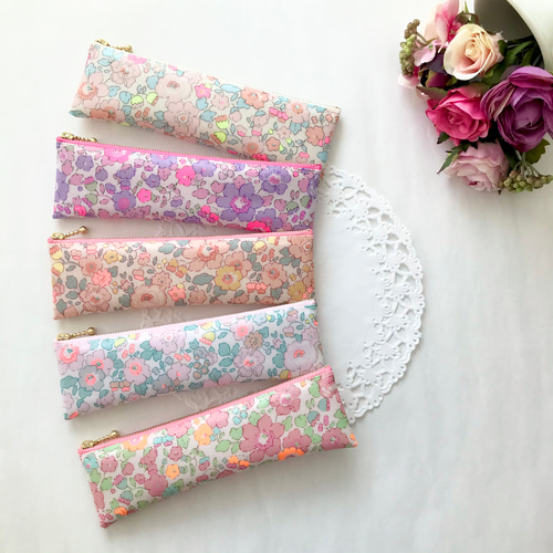 リバティ ラミネート 中身が見えるペンケース ベッツィネオンカラー・PU/PK ペンケース ⌘ ベッツィ ネオンオレンジ・ピンク ⌘ リバティ