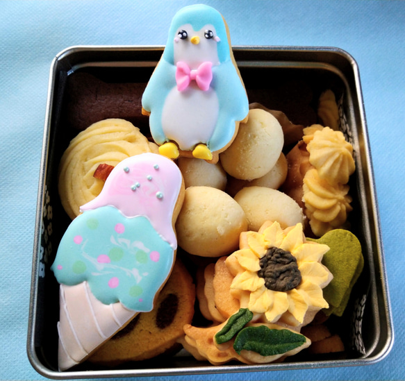 Creema限定『夏のクッキー缶』選べる!クジラとペンギンのアイス屋さん※白砂糖不使用身体に優しいアイシングクッキー 5枚目の画像