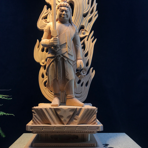 希少 供養品 仏像 不動明王 火炎光背 災難除去 仏師彫り 仏教美術 高さ