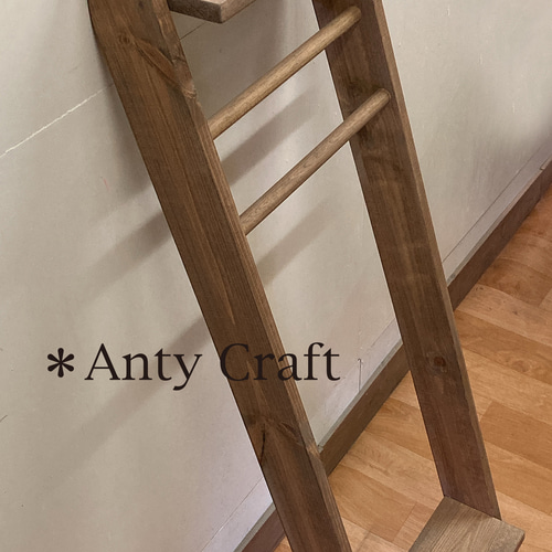 サイズオーダー可】【引取可能】無垢材 ラダータイプの傘かけ（飾り棚