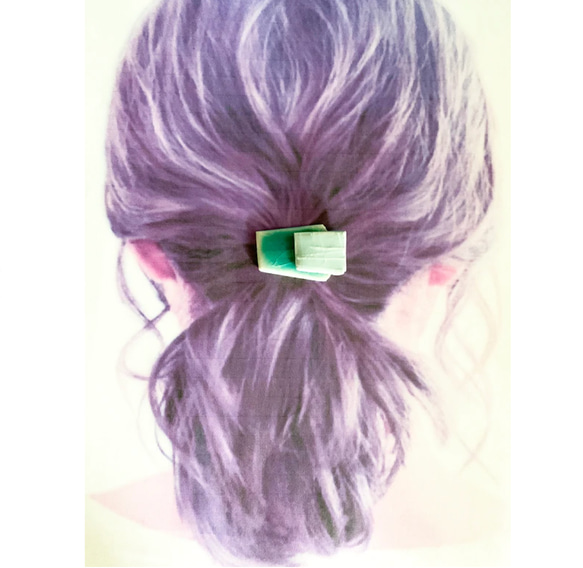 レジンヘアゴム 三日月シェルお花ちょうちょピンクエメラルドグリーン