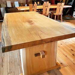 欅一枚板テーブル　注文製作 欅一枚板テーブル 注文製作 | iichi 日々の暮らしを心地よくする