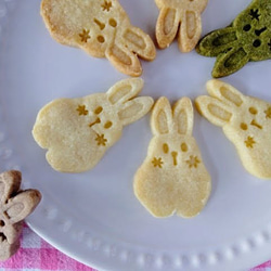 兔子形餅乾模具（梨）/Rabbit-shaped cookie cutter 第3張的照片