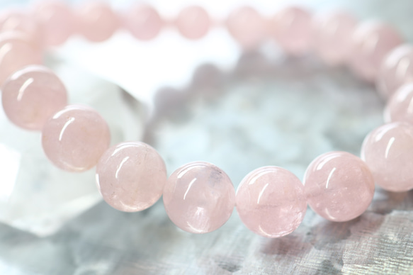 …☆宝石品質の美しいべリル石♡☆…☆ピンクモルガナイト：10ミリ☆…☆天然石ブレスレット☆… 6枚目の画像