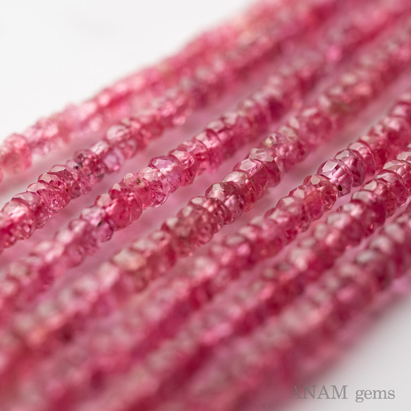 【１９㎝】【トップカラー】ホットピンク スピネル ボタンカット（ロンデル）★ANAM gems 3枚目の画像