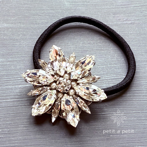 Creema限定 スワロフスキー®︎ ヘアゴムorポニーフック étoile de Noël