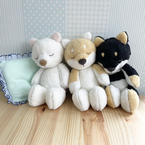 柴犬のぬいぐるみ『おすわりねんね』 ぬいぐるみ TSUTOLAB(ツトラボ