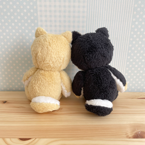 柴犬のぬいぐるみ『おすわりねんね』 ぬいぐるみ TSUTOLAB(ツトラボ