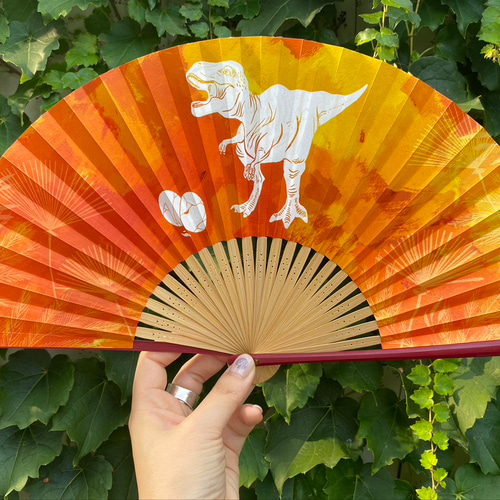 ディスカバー 「ティラノサウルス」 恐竜京扇子 〜透かして