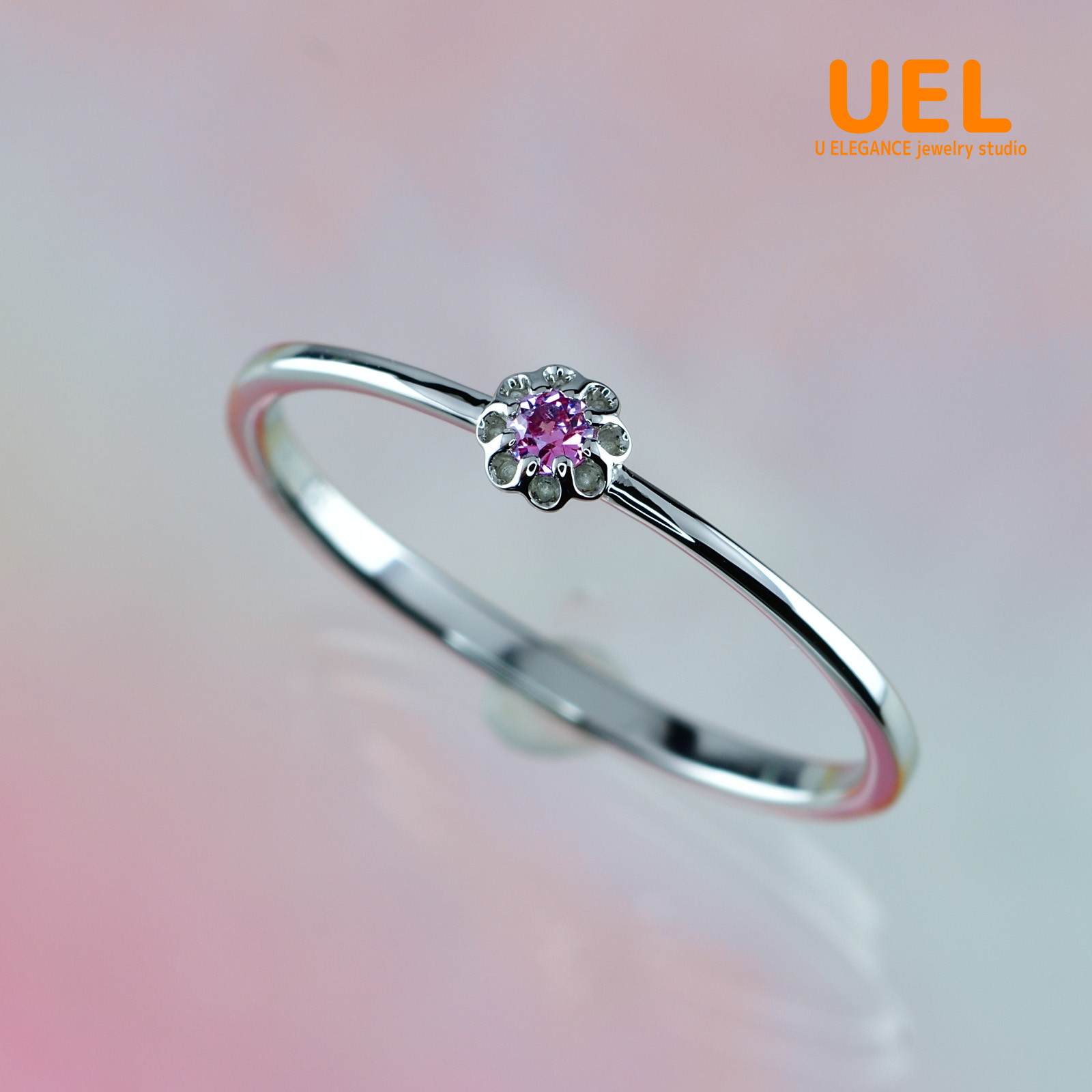 Pt950　花びらモチーフ　ピンクサファイヤ２ｍｍ　細身のリング