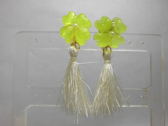 レジン ハンドメイド 776 大人かわいいお花のハンドメイドレジンで