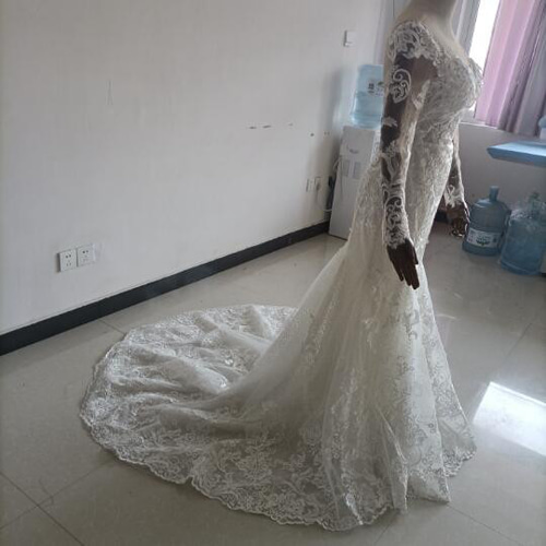 高品質！ウエディングドレス 3D立体レース刺繍 マーメイドライン 人気