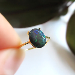 [十月生日石] 8x6mm 美麗的“黑歐泊”戒指 第13張的照片