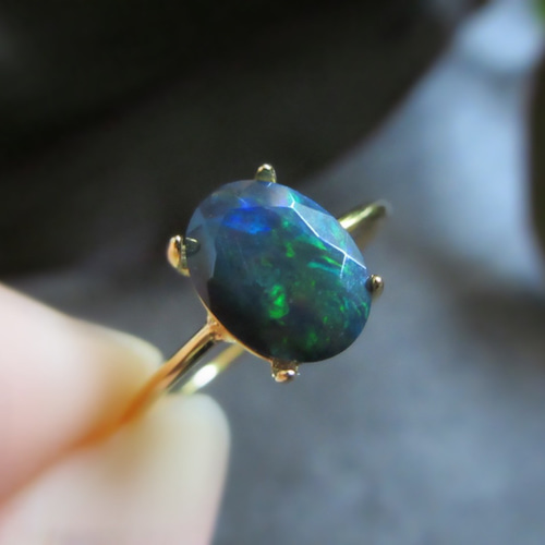 10月の誕生石】8×6mm美粒「ブラックオパール」リング 指輪