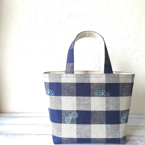SALE☆ミナペルホネンchouchoチェック刺繍リネンのトートバッグ/navy