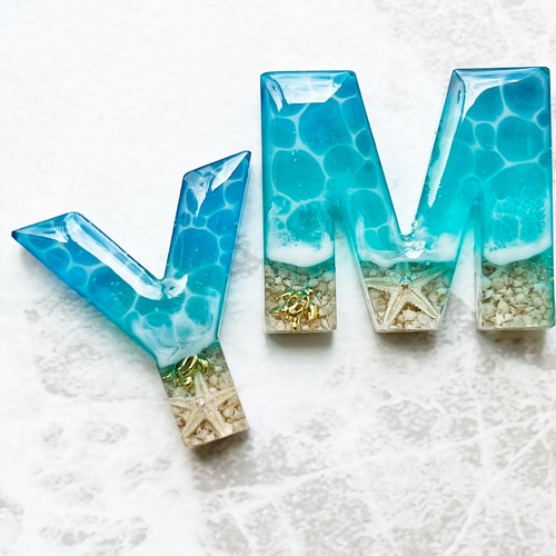 海を切り取ったイニシャルキーホルダー キーリング 名入れ可能