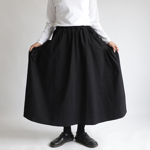 ラスト4 再入荷 秋支度SALE 85cm 縦つまみ細工タック入