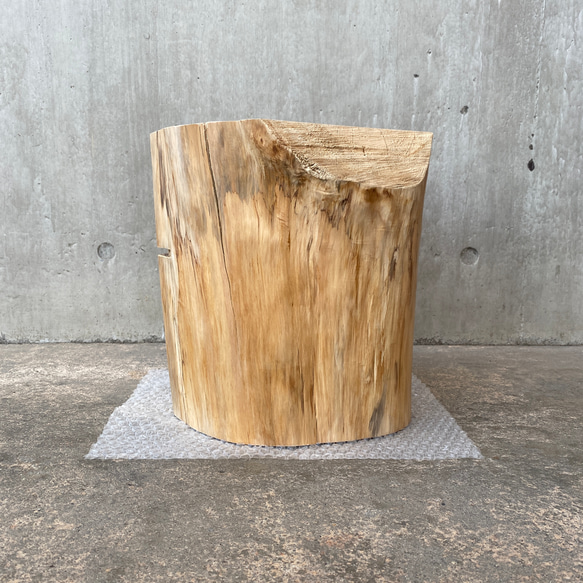 【白ペンキ ひのきの切り株】オブジェ スツール 丸太 フラワー サイドテーブル 現品限り! 白ペンキ ヒノキのクラック切り株 スツール 丸太 椅子
